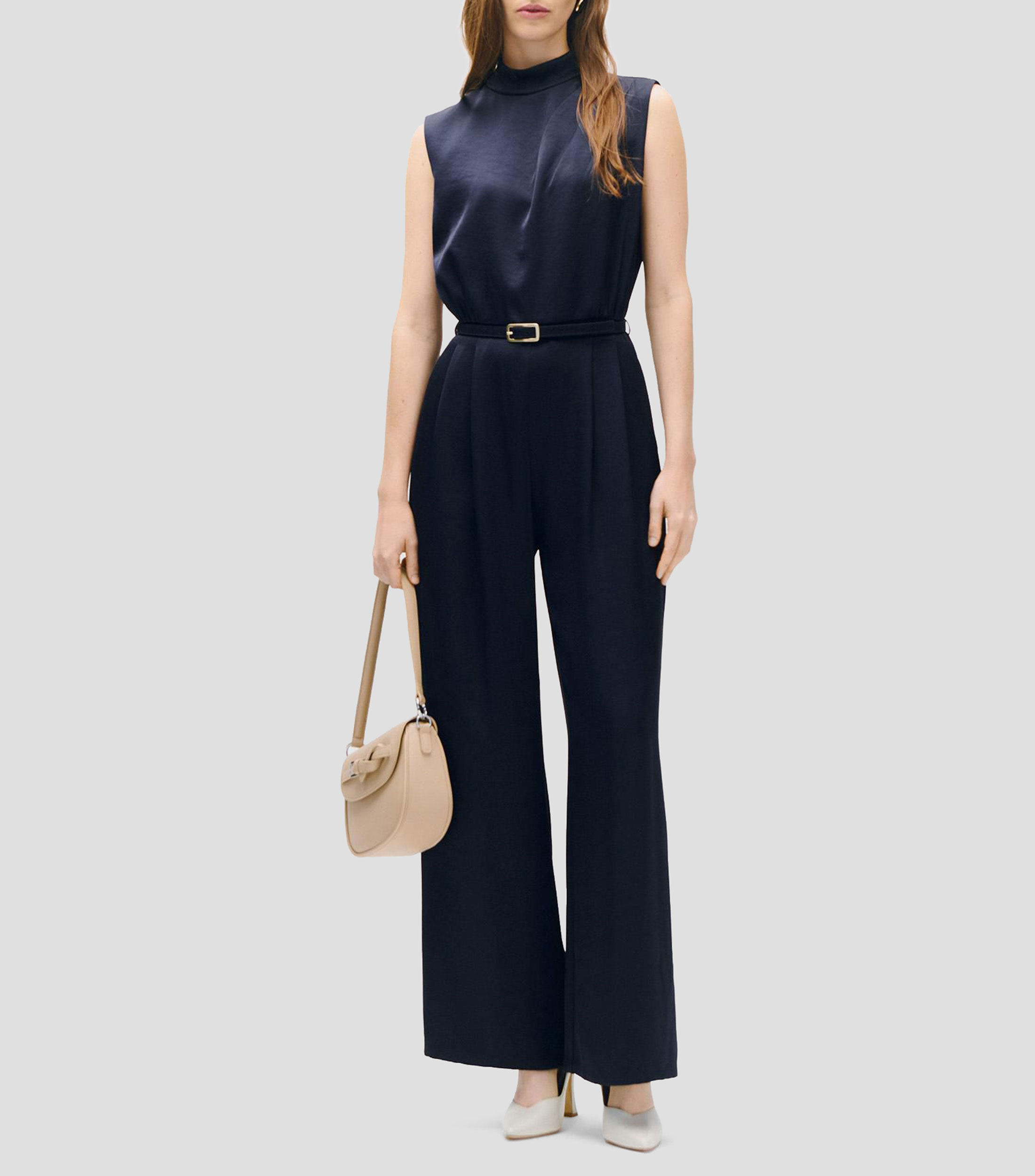 Jumpsuit Palazzo De Satín Marino Cuello Alto Alforzas Y Cinturón Mujer